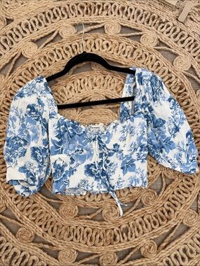 Reformation Blue and White Floral Puff-Sleeve Crop Top